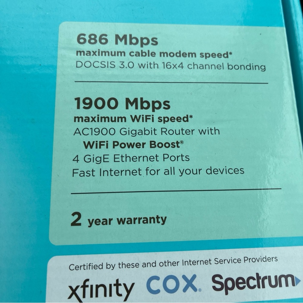 Motorola Black Cable Modem with AC1900 WiFi Router - Picture 7 of 7